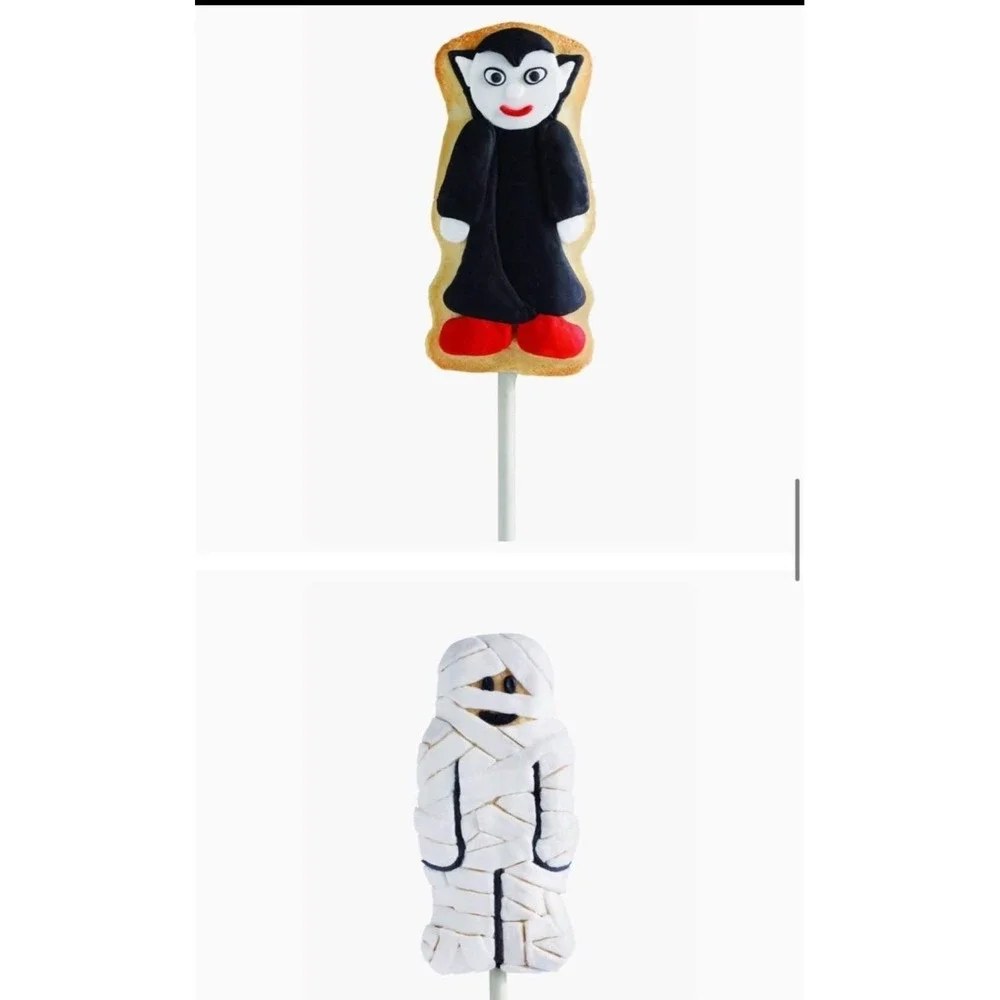 Wilton Halloween Pops Cookie Pan 8 Cake‎ Pops Mummy, Vampire, Alien, Dracula